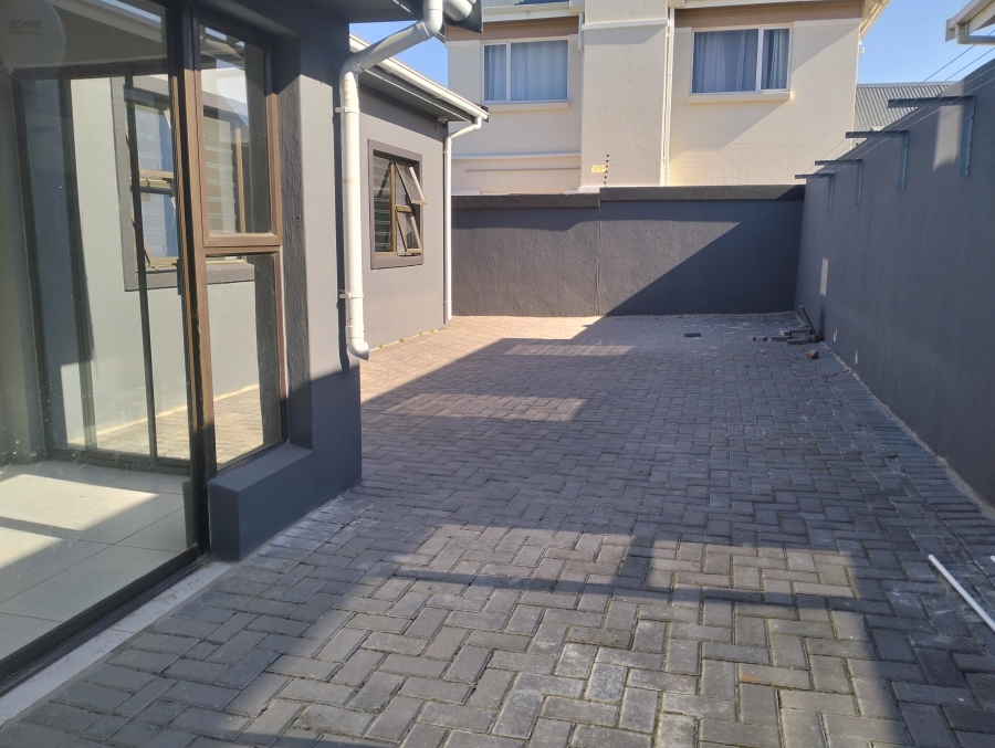 To Let 3 Bedroom Property for Rent in Fountains Estate Eastern Cape